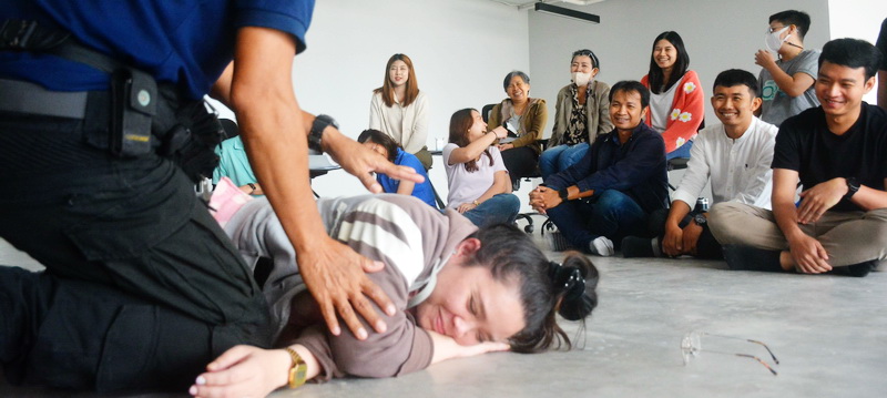 ผู้ป่วยหมดสติ ไม่รู้สึกตัว unconscious recovery position